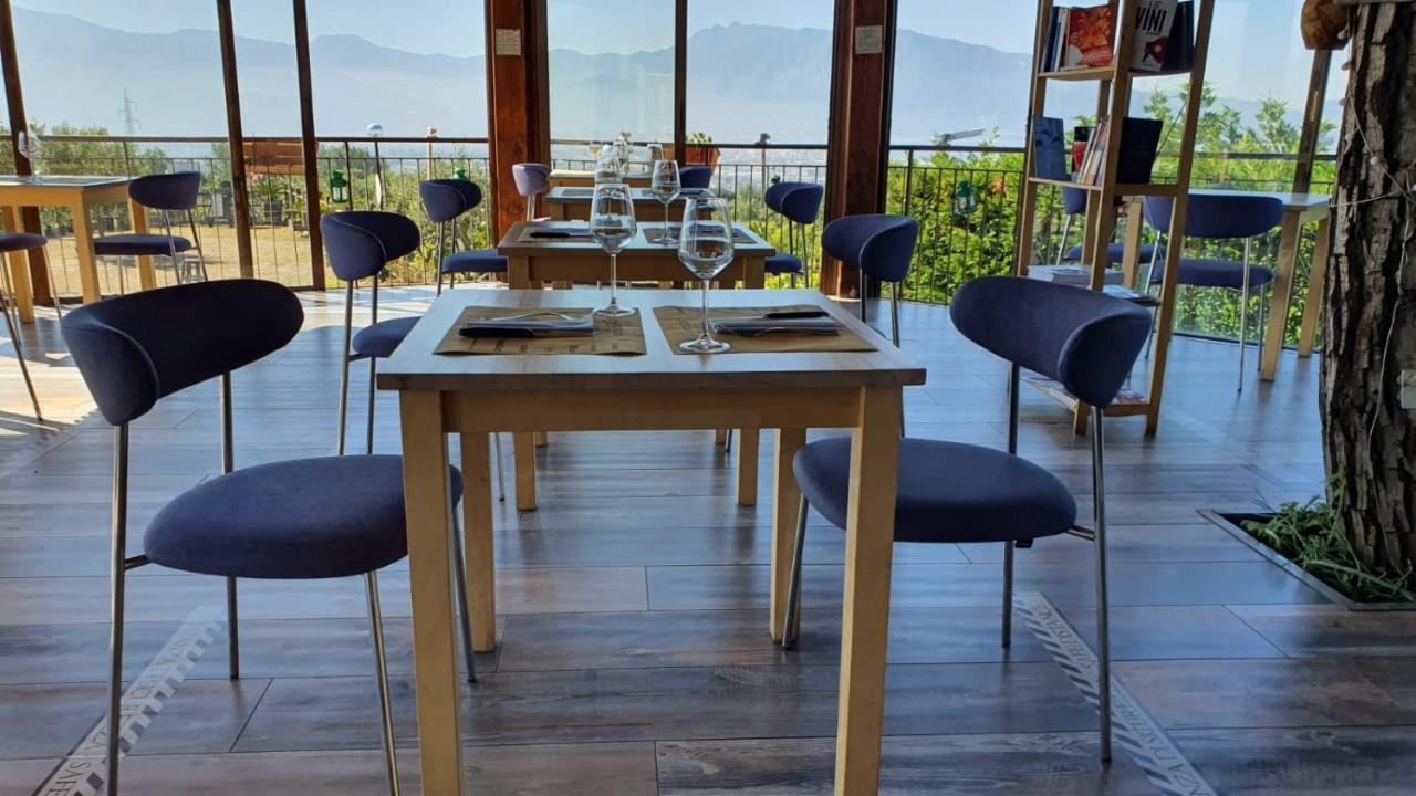 Vesuvio Inn Guest House E Wine Experience Boscotrecase Bagian luar foto