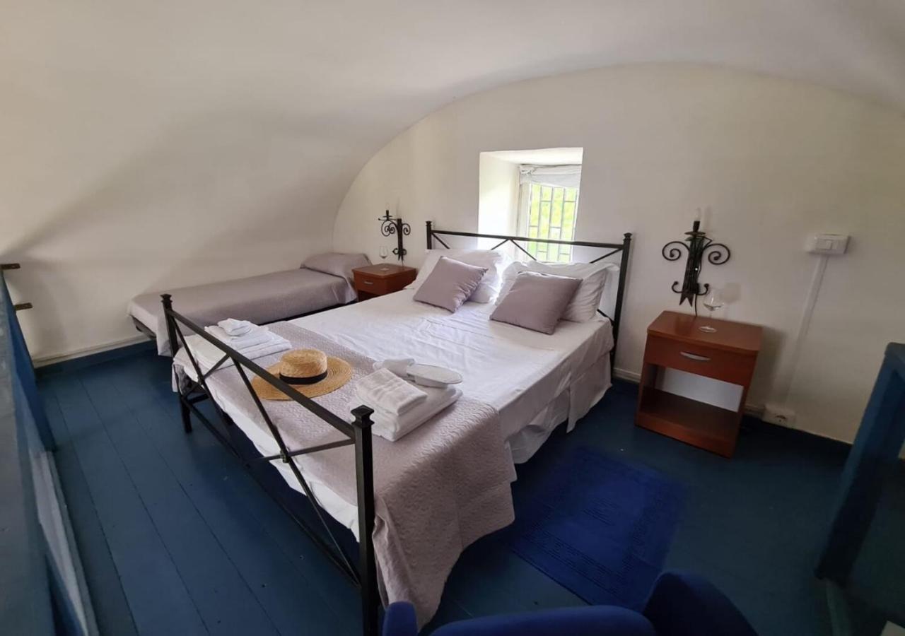 Vesuvio Inn Guest House E Wine Experience Boscotrecase Bagian luar foto