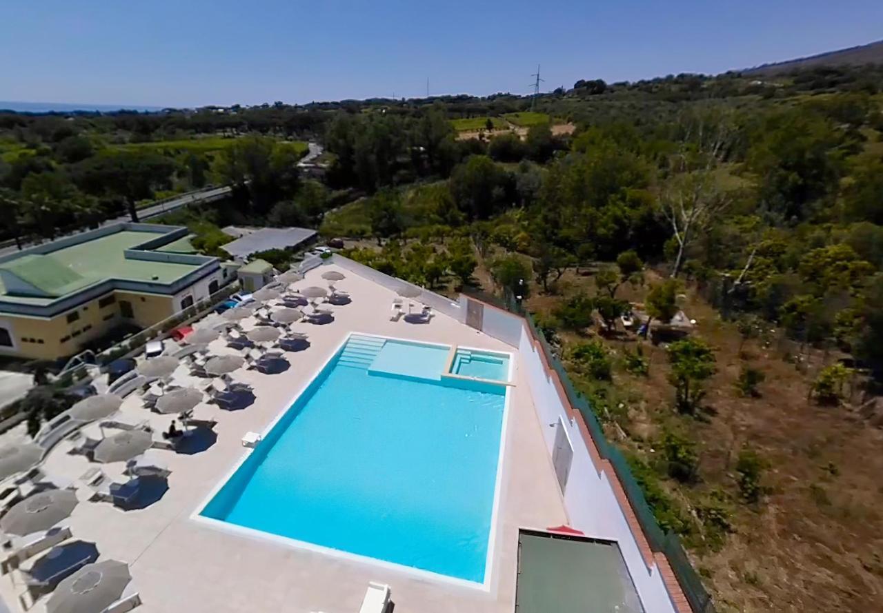 Vesuvio Inn Guest House E Wine Experience Boscotrecase Bagian luar foto